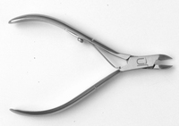 Cuticle scissors cut 8 mm